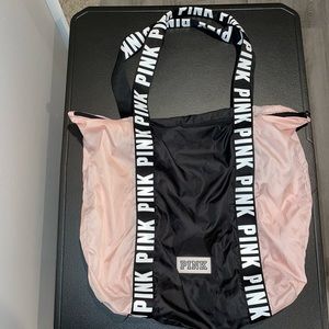 PINK Victoria’s Secret Lightweight travel tote bag